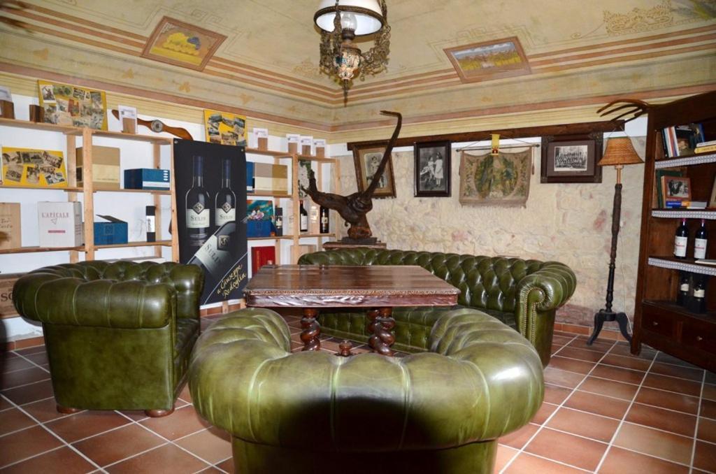 Albergotto Natalina Grazzano Badoglio Eksteriør bilde
